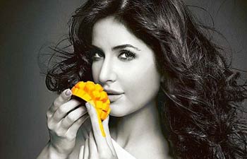 Kat to try out Sridevi's dancing belle shoes